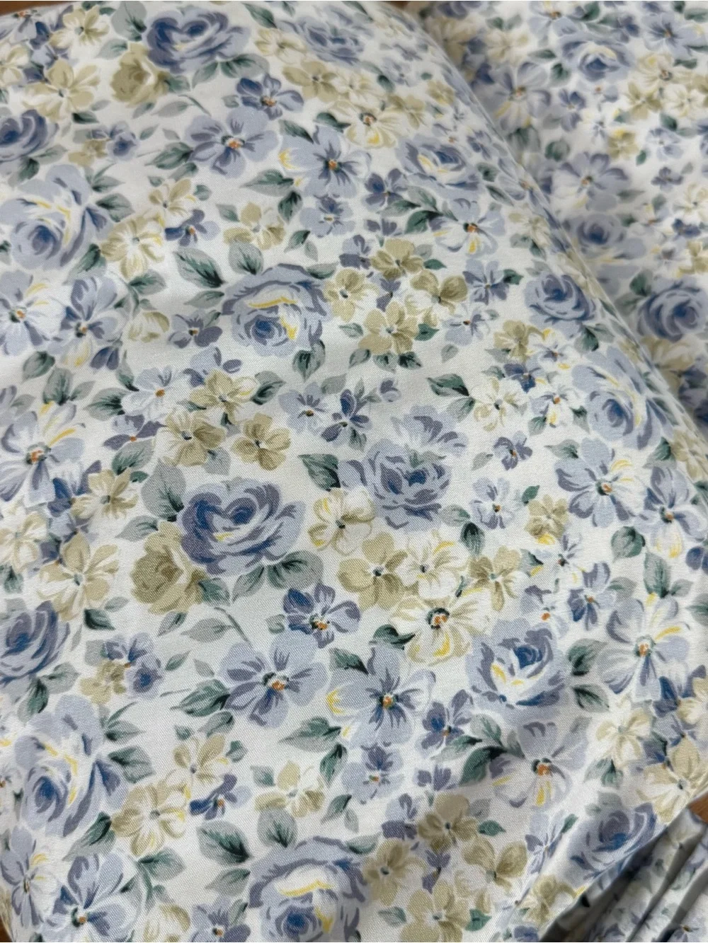 Amazon Basics Blue Floral Shabby Chic Full Size Sheet Set